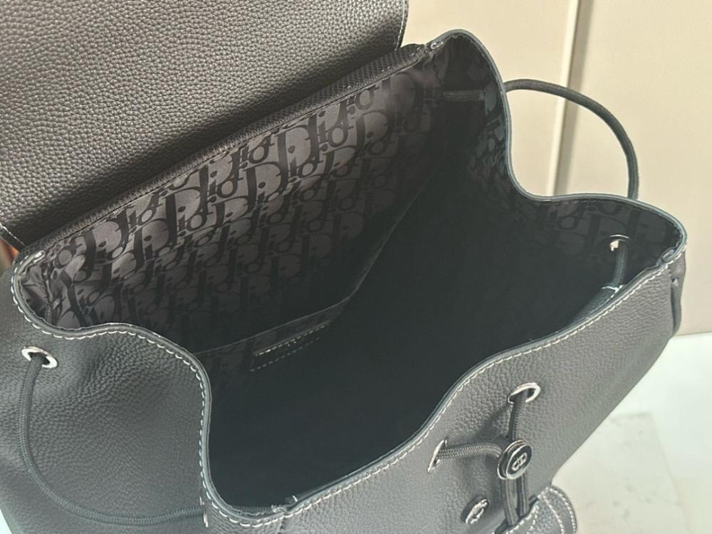 Saddle Crossbody Bag