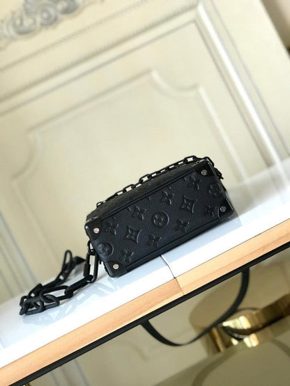 Classic Premium Crossbody Bag