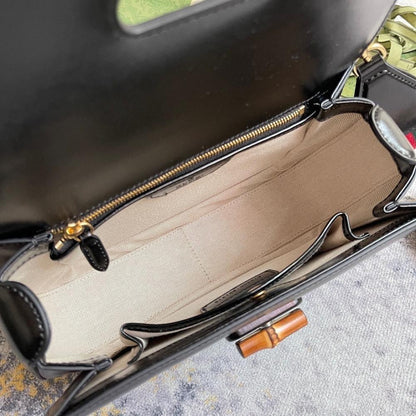 Modern Elegant Bag