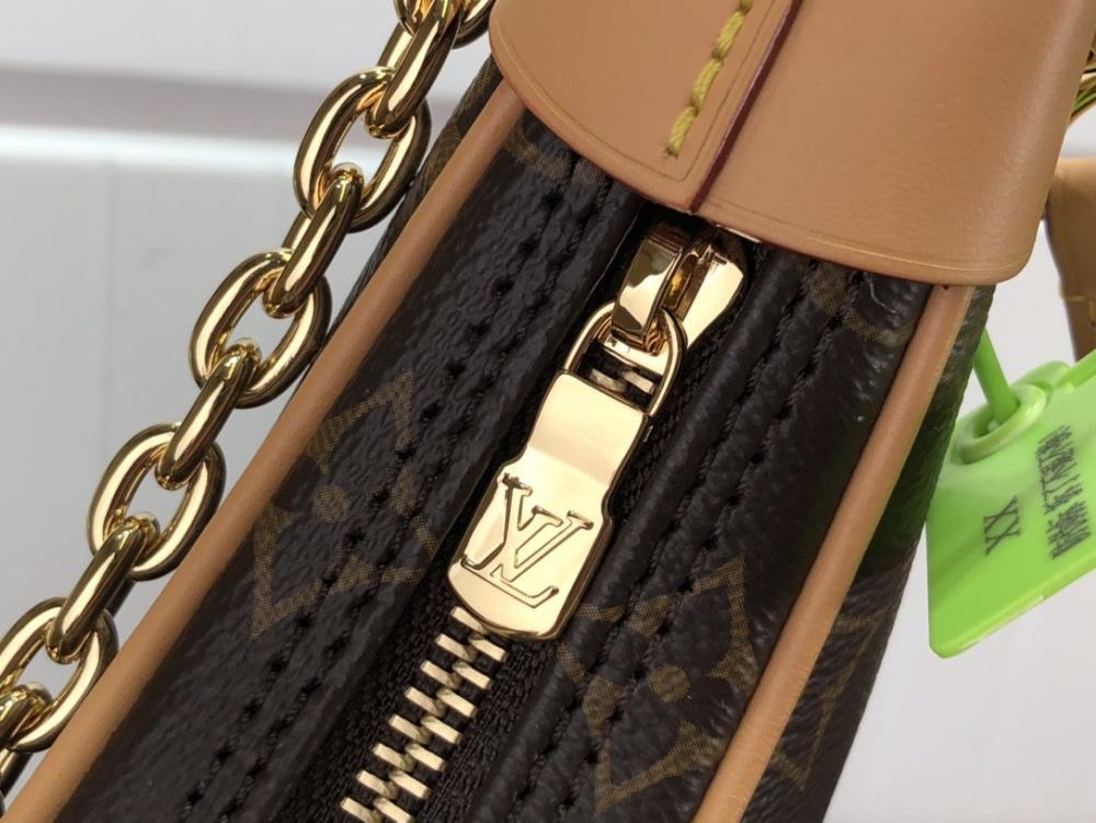 Shoulder Bag