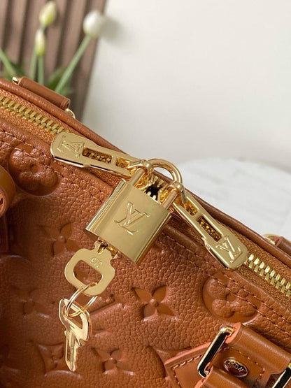 Alma Gold Leather Tote Bag