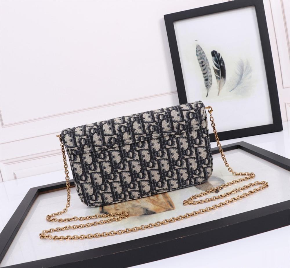 Saddle Gold Printed Shoulder Bag