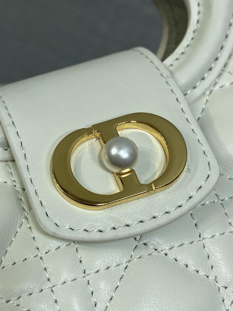 Elegant Top Handle Bag