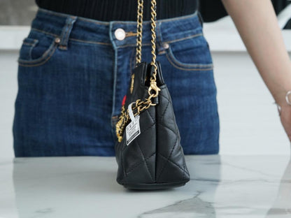 Elegant Shoulder Bag