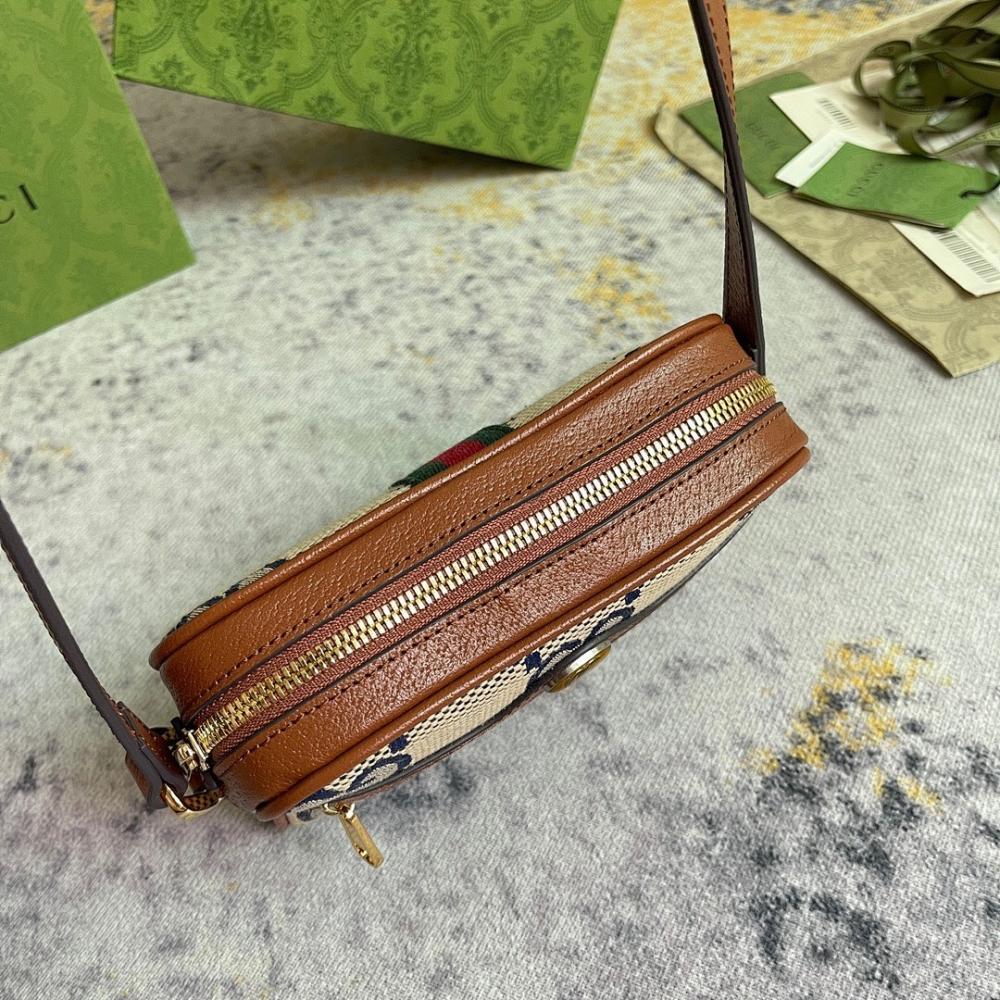 Modern Italian-Inspired Top Handle Bag