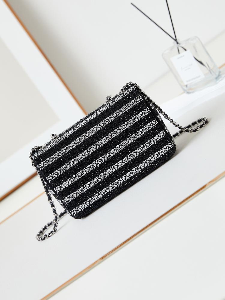 Elegant Shoulder Bag