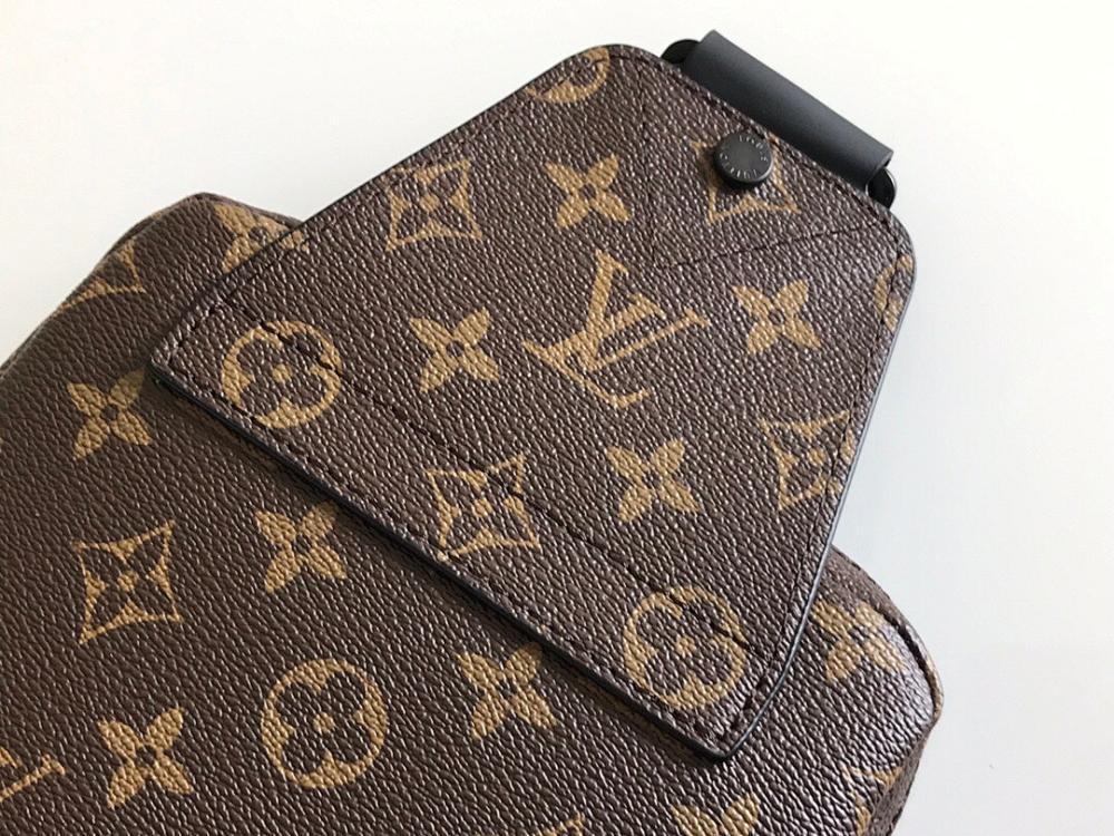 Modern Premium Silver Woven Canvas Crossbody Bag