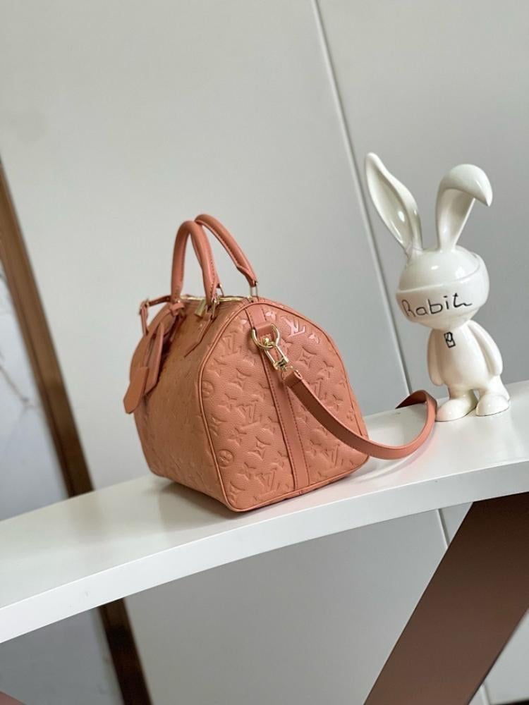 Modern Leather Shoulder Bag