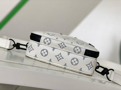 Italian-Inspired Elegant Leather Bag