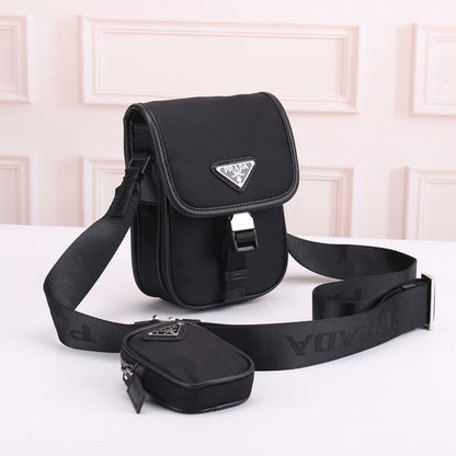 Stylish Refined Nylon Shoulder Bag