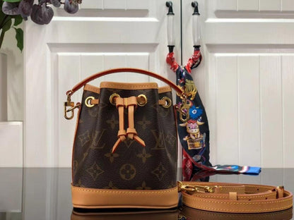 Arco Top Handle Bag