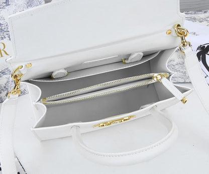 Elegant Premium Leather Shoulder Bag