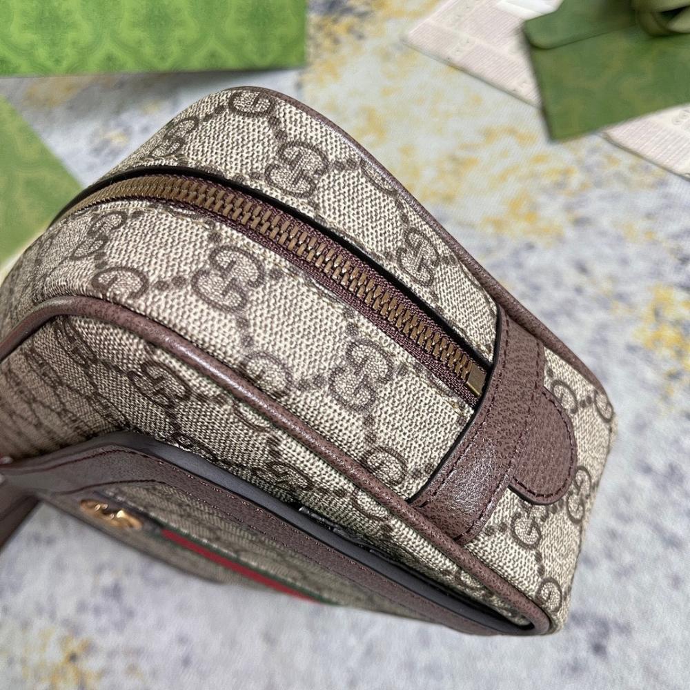 Modern Italian-Inspired Crossbody Bag