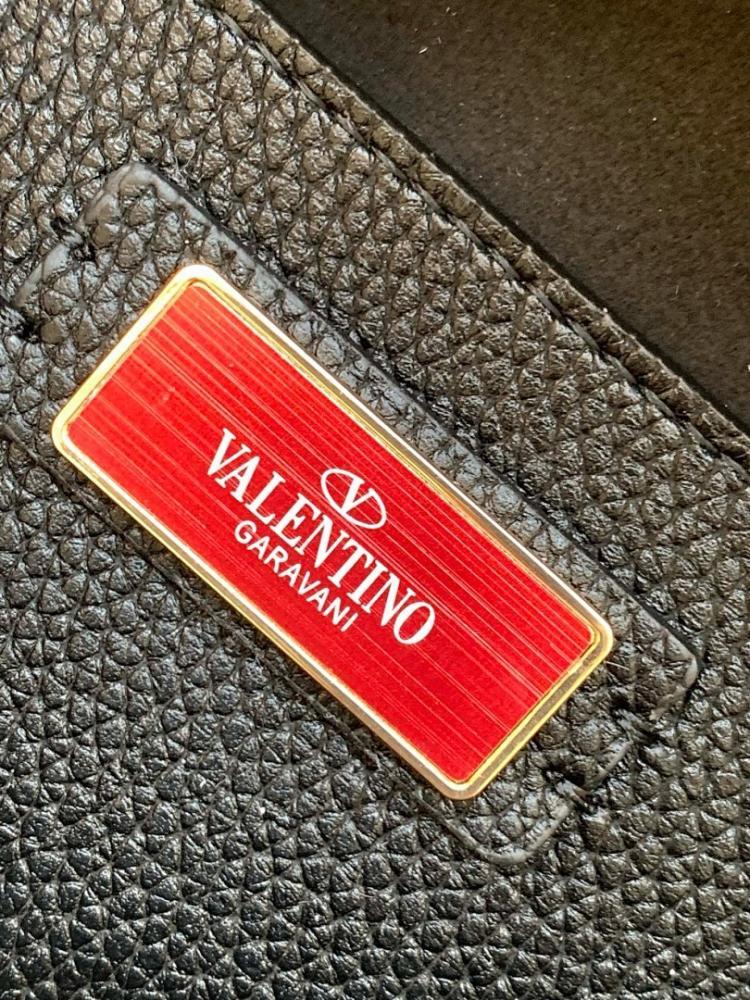 Elegant Premium Calfskin Shoulder Bag
