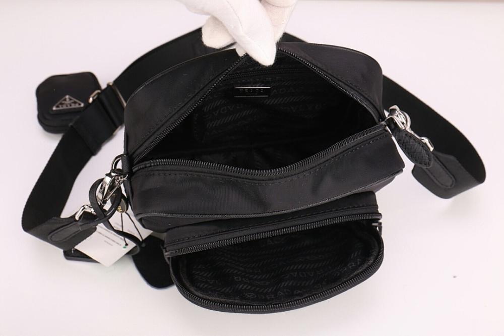 Modern Embroidered Shoulder Bag – Special Edition