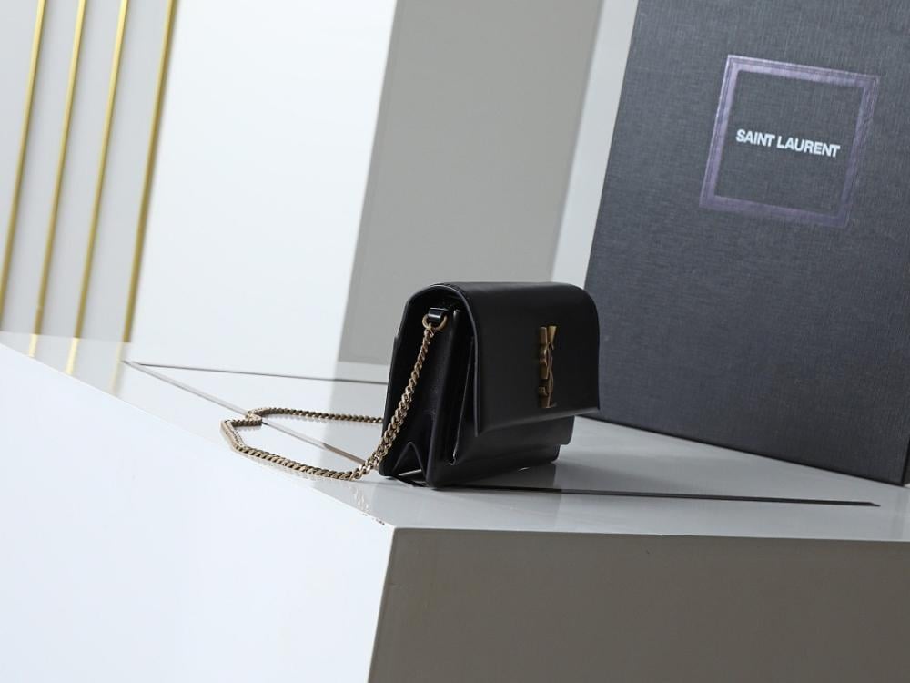 Modern Premium Gold Leather Shoulder Bag