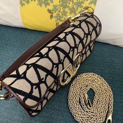 Elegant Stylish Leather Shoulder Bag