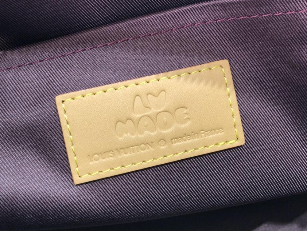 Classic Elegant Travel Bag