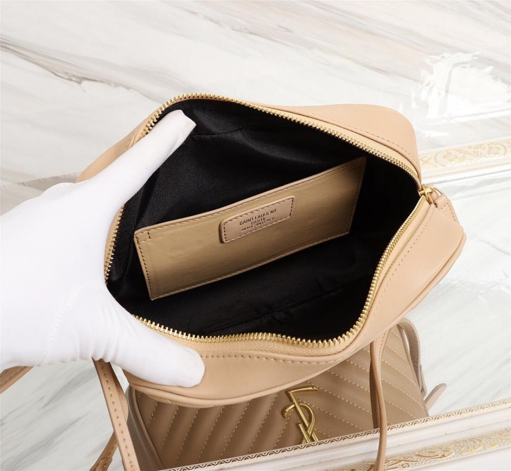 Alma Gold Leather Bag