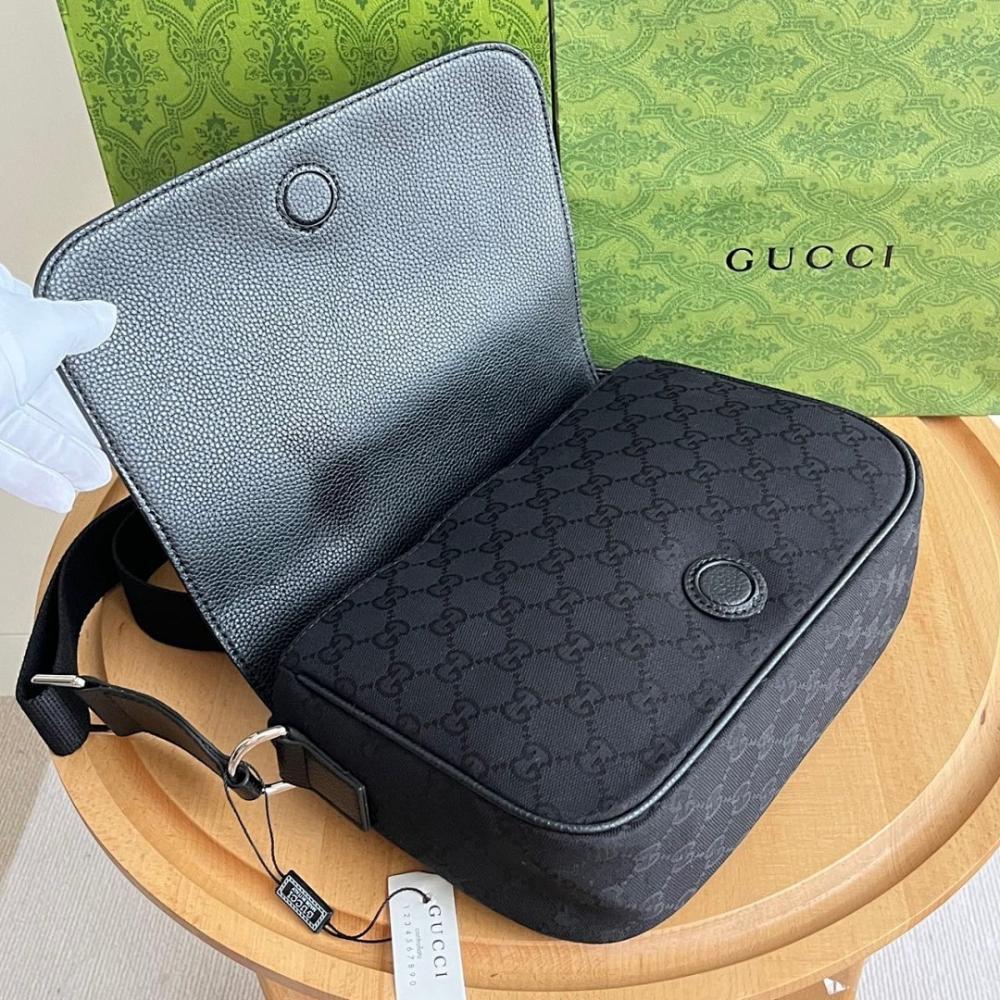 Luxury Refined Shoulder Bag