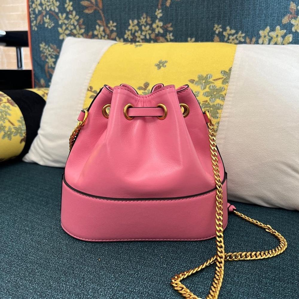 Modern Elegant Leather Bucket Bag – Limited Edition