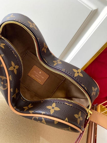 Modern Italian-Inspired Printed Canvas Shoulder Bag