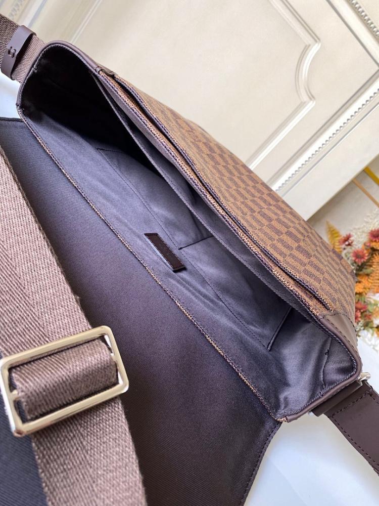 Modern Luxury Top Handle Bag