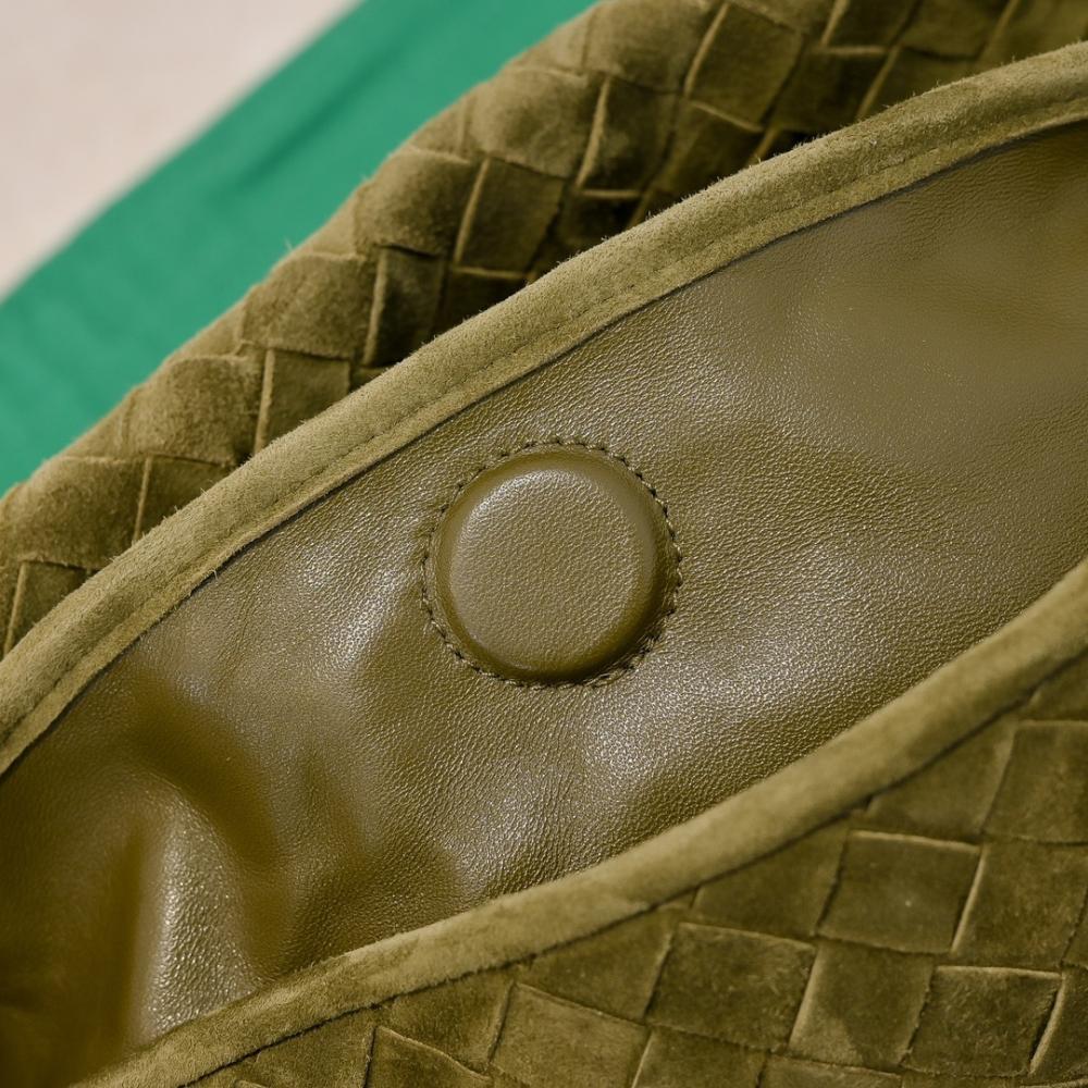 Classic Luxury Leather Top Handle Bag