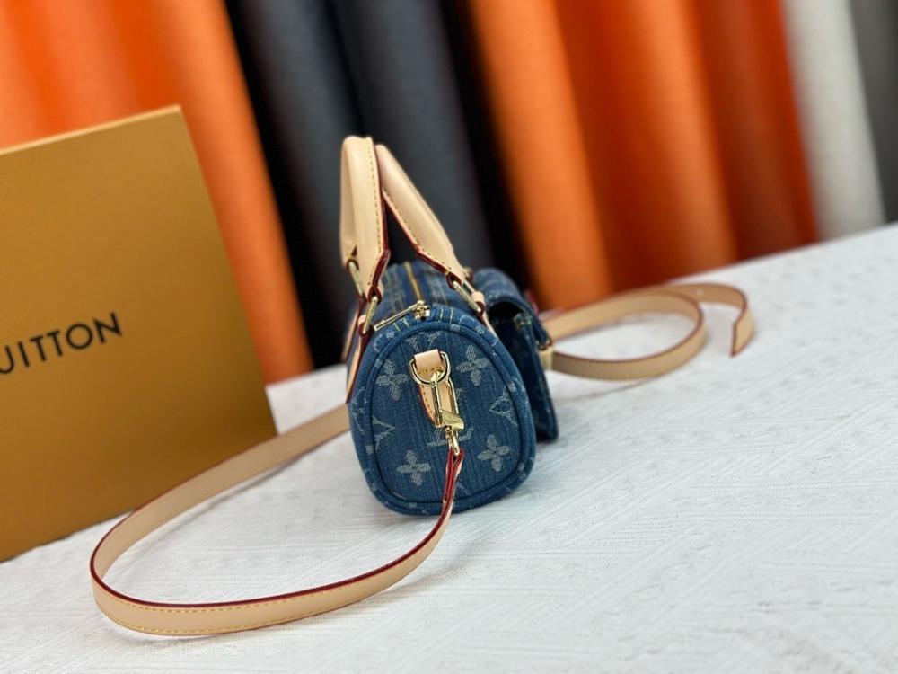 Stylish Refined Leather Shoulder Bag