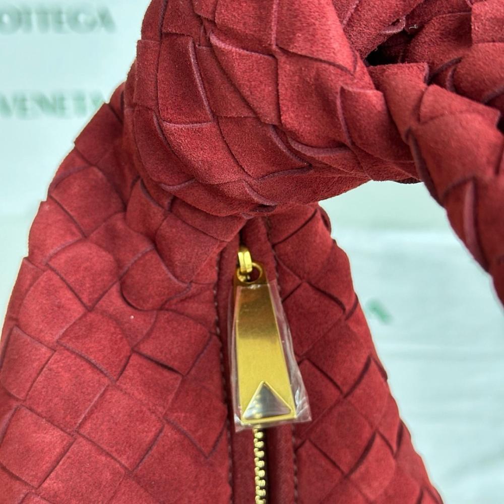 Stylish Shoulder Bag – Special Edition