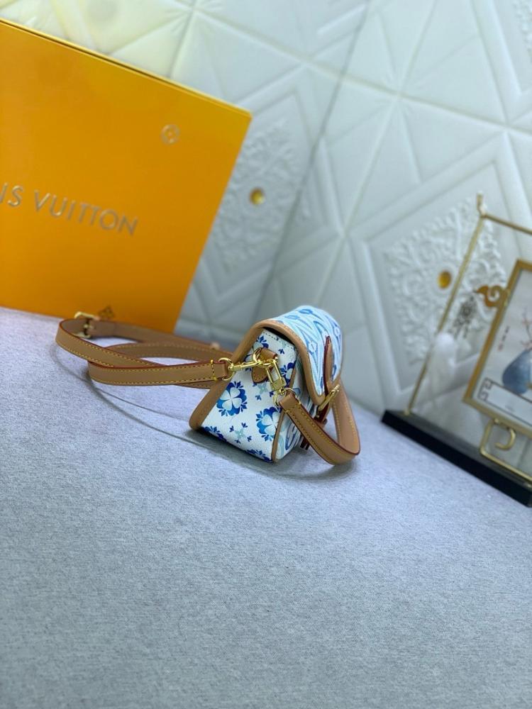 Modern Premium White Canvas Top Handle Bag