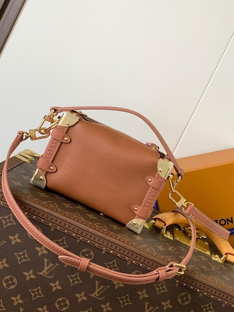 Modern Elegant Calfskin Travel Bag