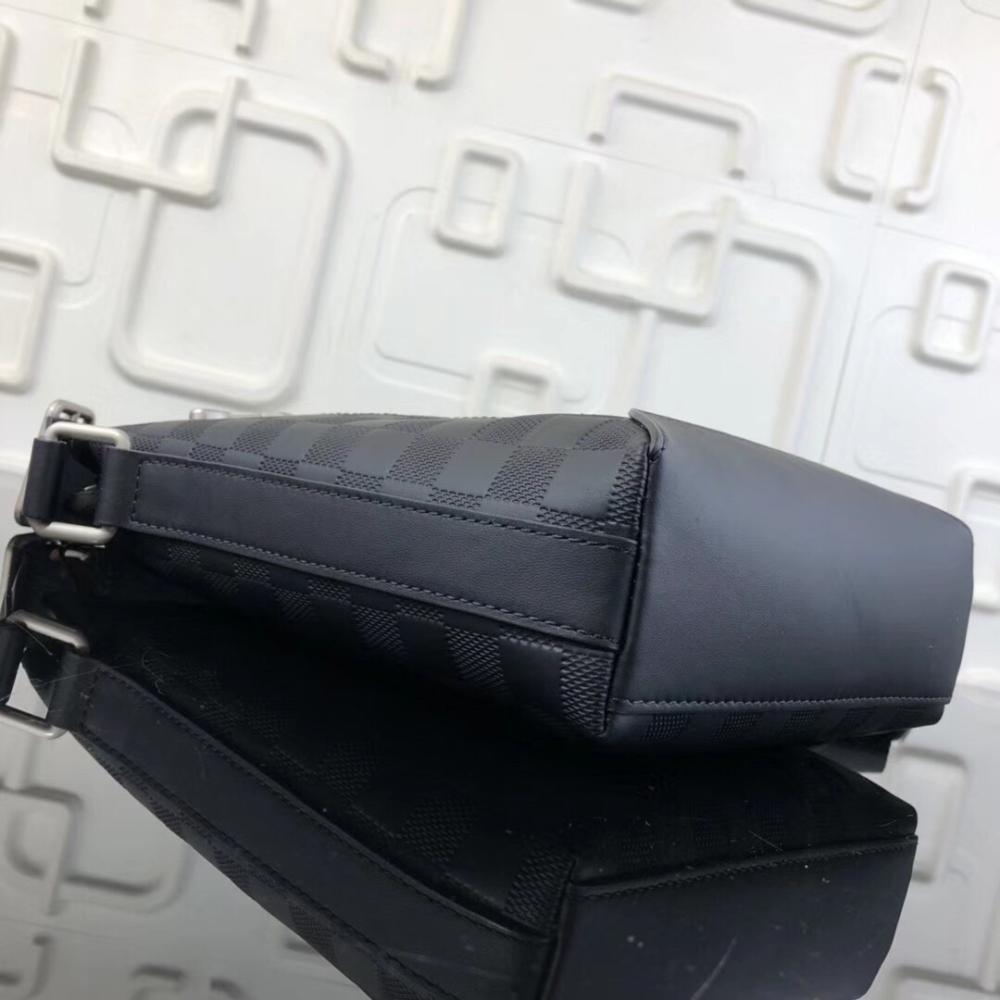 Messenger Bag