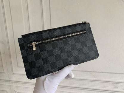 Modern Calfskin Wallet – Limited Edition