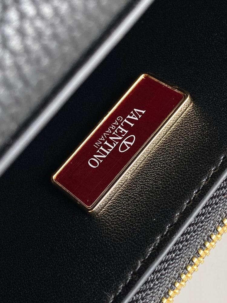 Stylish Studded Crossbody Bag – Limited Edition