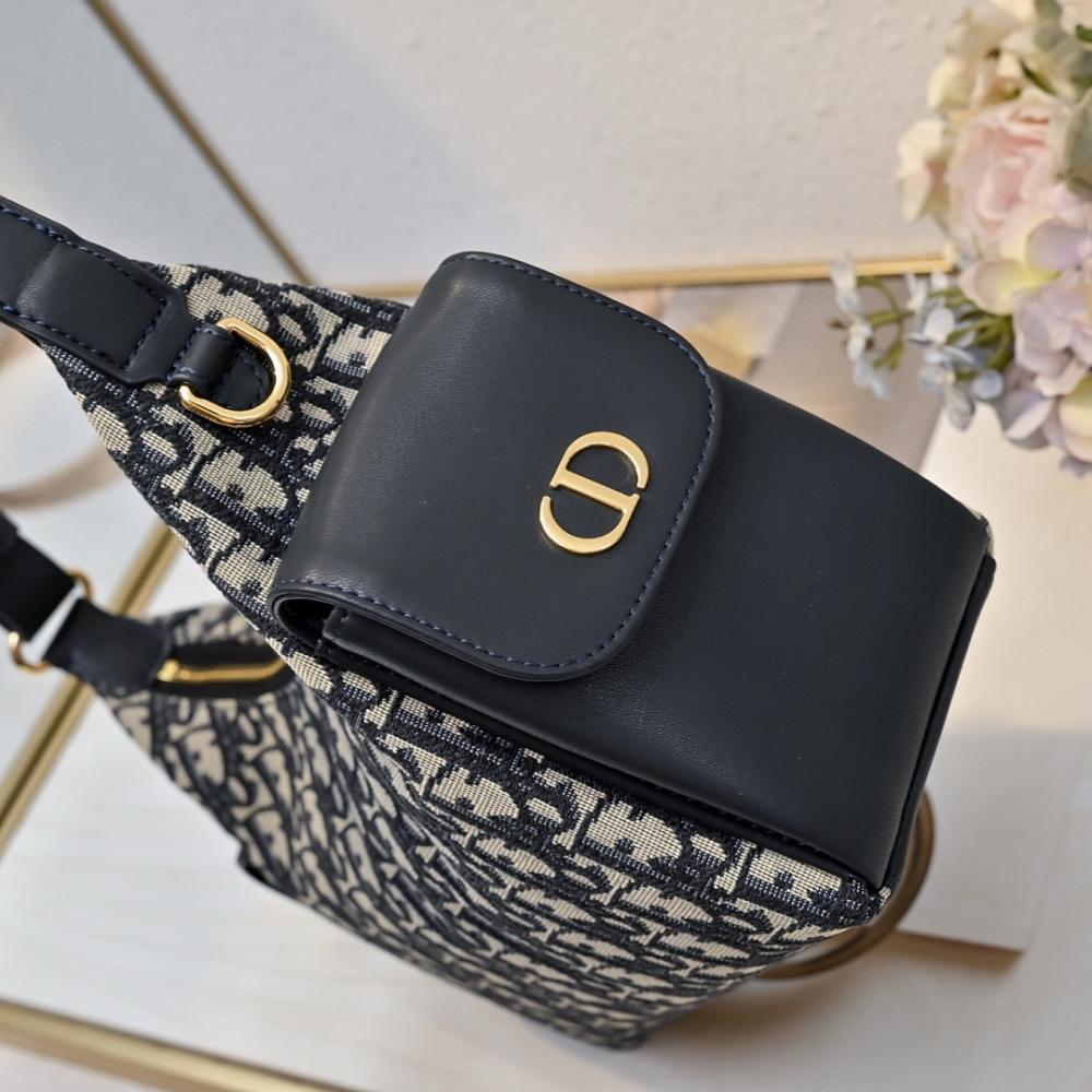 Italian-Inspired Stylish Gold Embroidered Lambskin Shoulder Bag