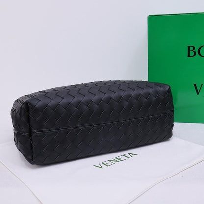 Italian-Inspired Elegant Bag