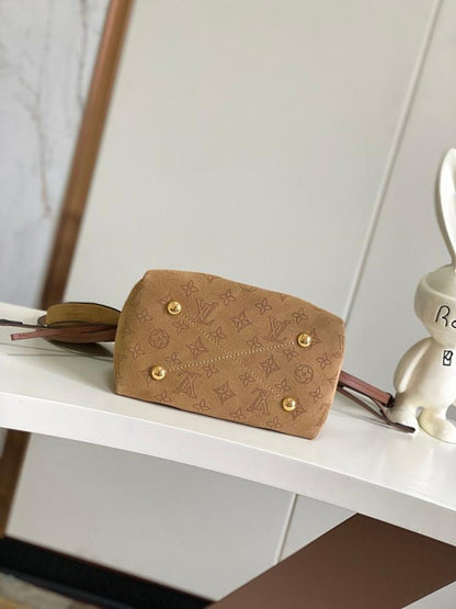 Modern Suede Bucket Bag – Limited Edition