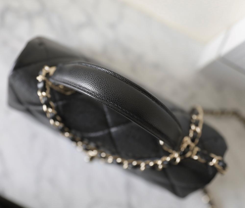 Practical Leather Shoulder Bag