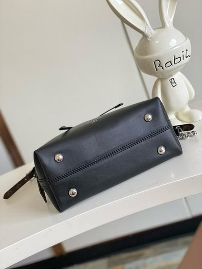 Elegant Stylish Canvas Bag