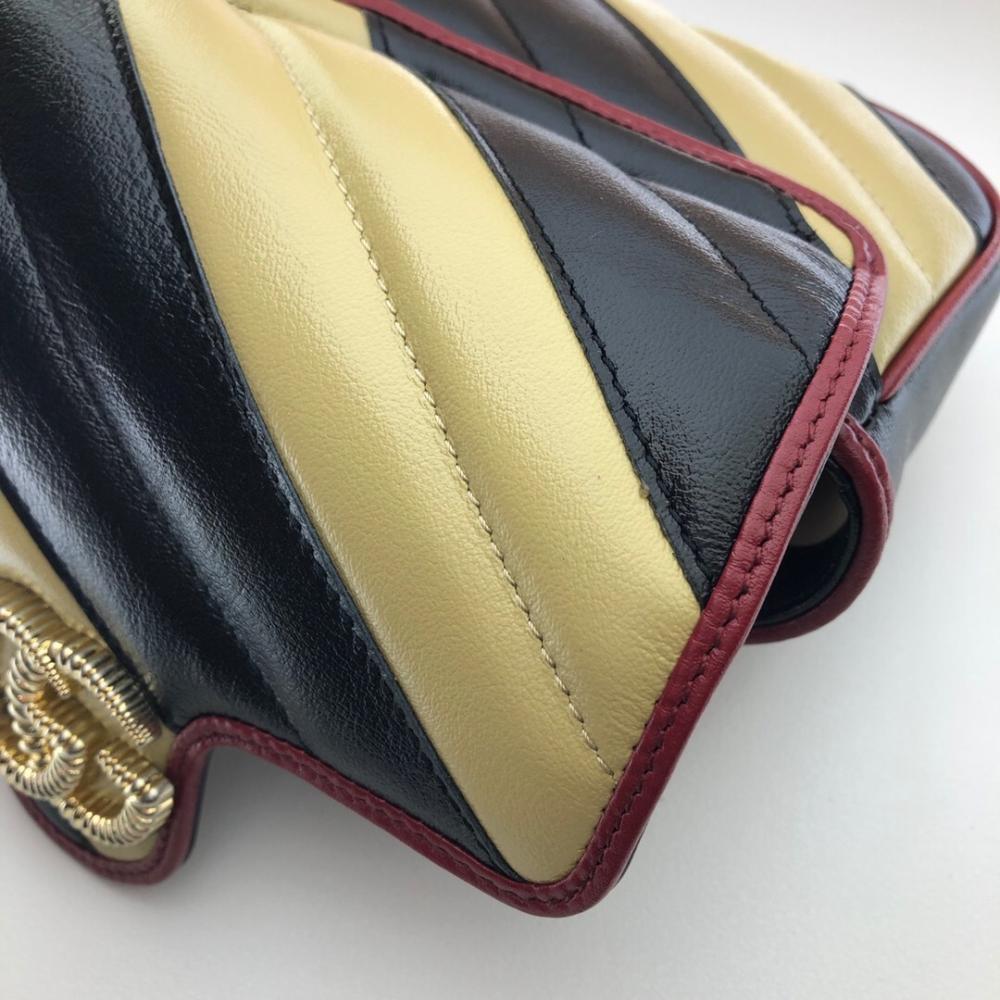 Classic Shoulder Bag