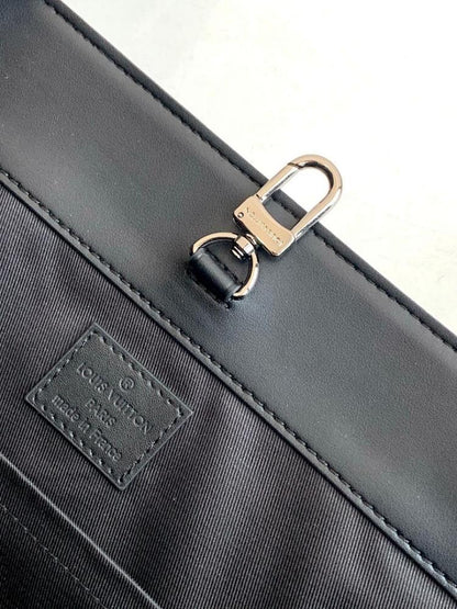 Modern Leather Shoulder Bag – Special Edition