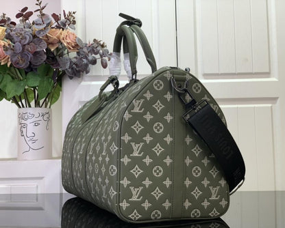 Elegant Travel Bag
