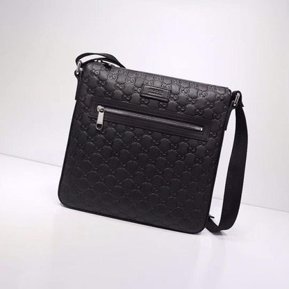 Classic Leather Shoulder Bag