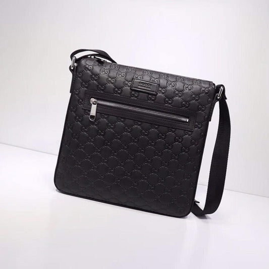 Classic Leather Shoulder Bag