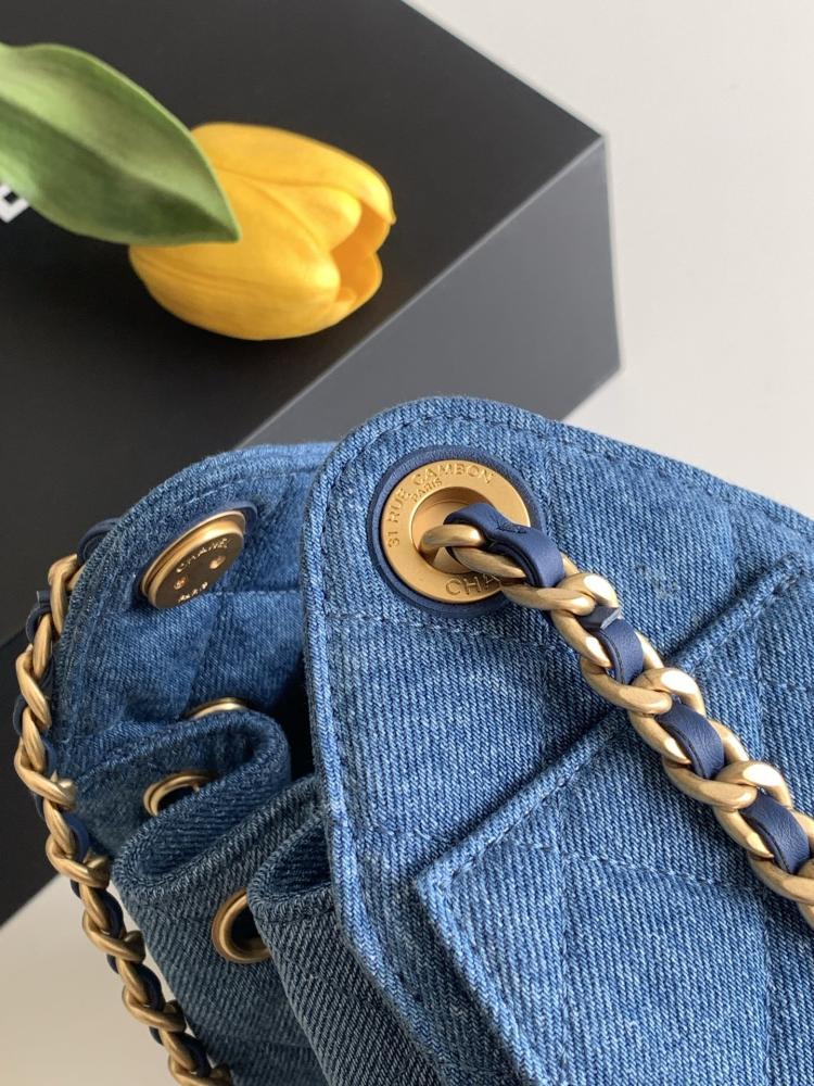 Elegant Hobo Bag