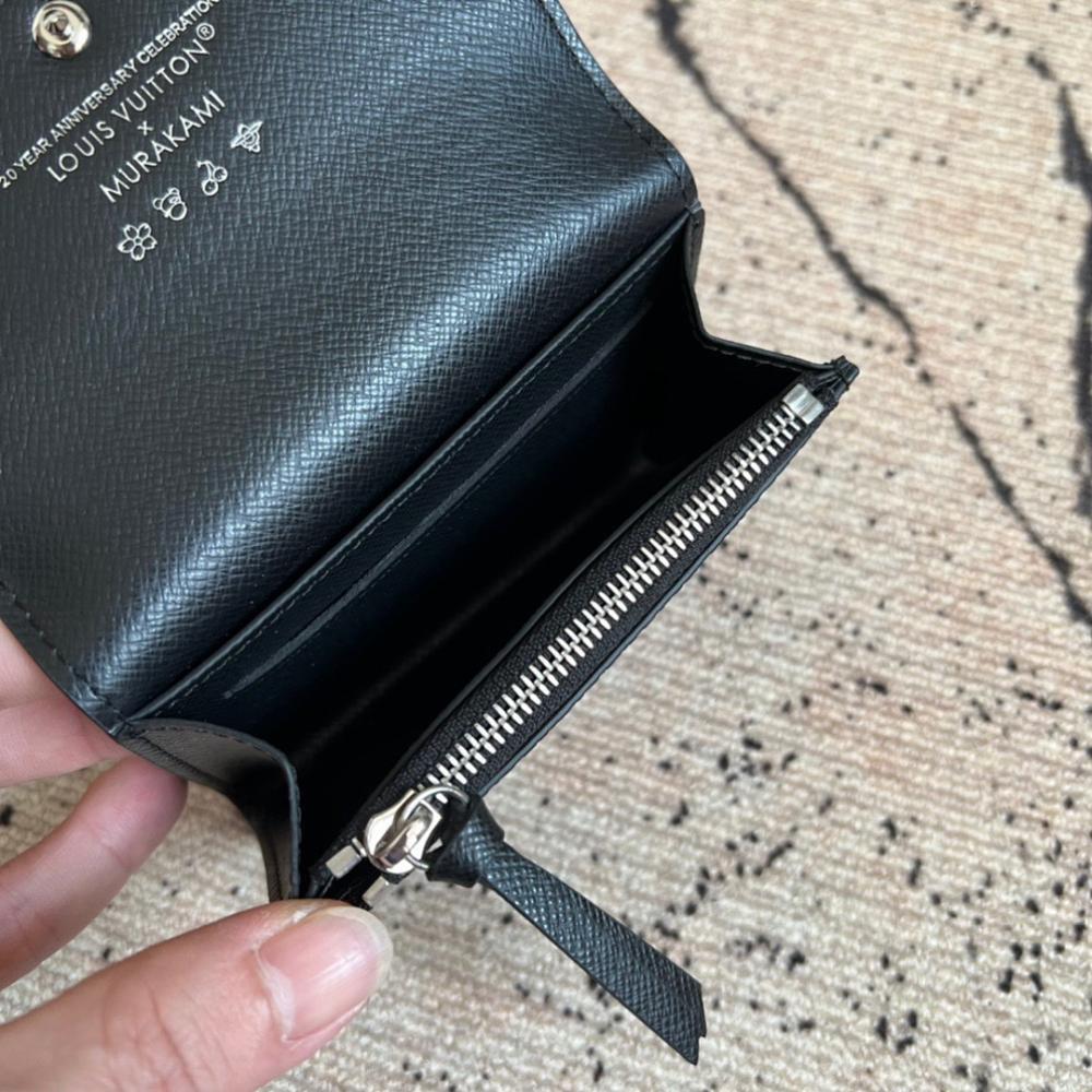 Modern Italian-Inspired Wallet