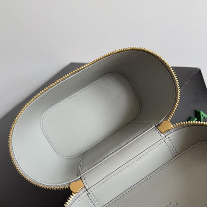 Elegant Shoulder Bag