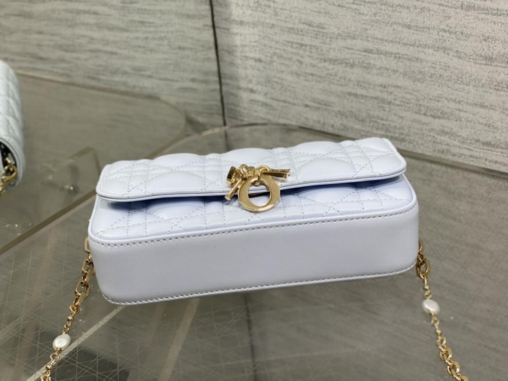 Alma Shoulder Bag