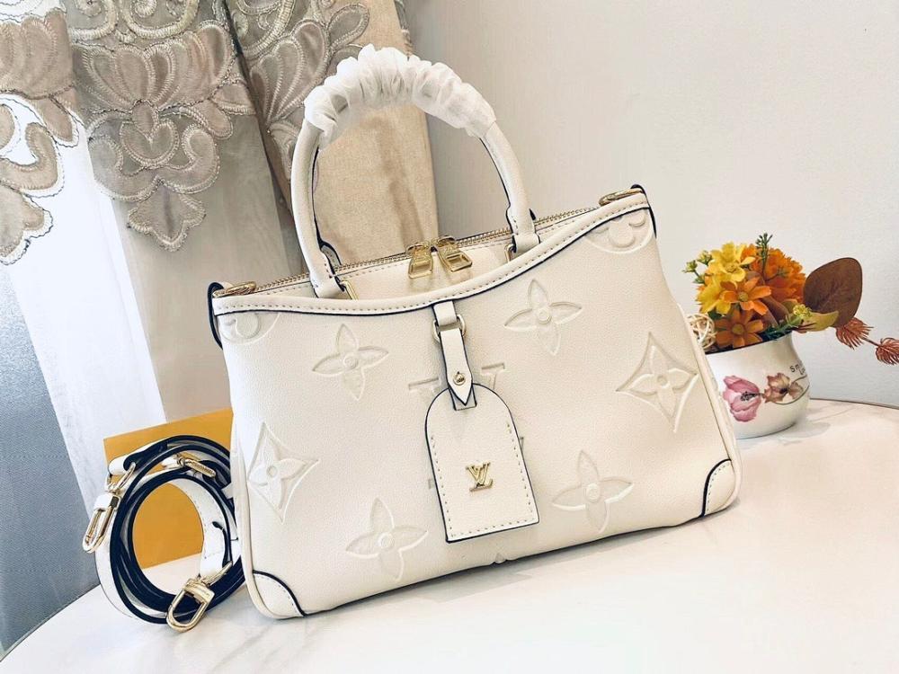 Modern Leather Crossbody Bag – Special Edition
